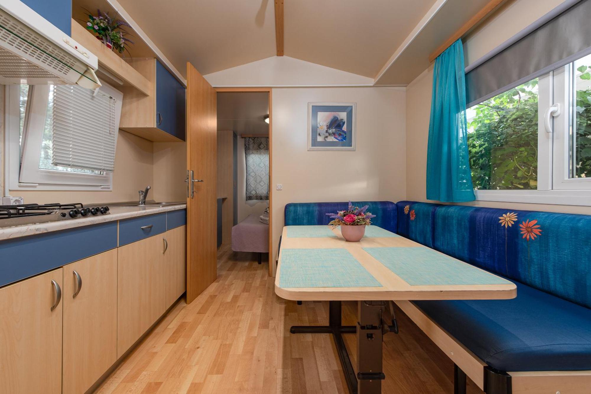 Camp Mrkva Mobile Homes With Pool Сукошан Номер фото